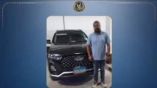 التحفظ على سيارة ملاكي بعد رصد قائدها يسير عكس الاتجاه بالسلام 