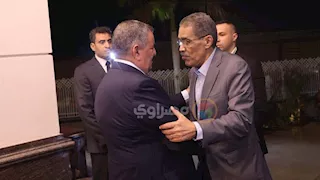 ضياء رشوان يقدم واجب العزاء في شقيقة أسامة هيكل - (صور)