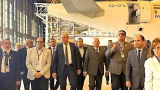 وزير الطيران يستعرض أمام وفد برلماني استراتيجية تحديث المطارات ورفع كفاءة التشغيل -(صور)
