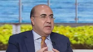 خبير اقتصادي: انخفاض سعر الصرف متوقف على استقرار الخليج