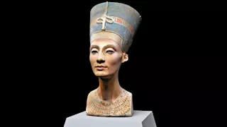  "نفرتاري".. 5 معلومات عن أيقونة الجمال في مصر القديمة