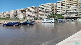 غرق شارع 23 يوليو ببورفؤاد بعد كسر خط مياه رئيسي