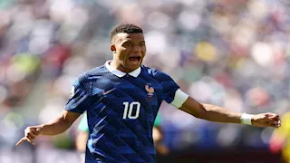 تخطى ميسي.. مبابي يحقق رقمين قياسيين في كأس العالم