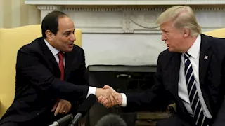 السيسي: ترامب كان محاطًا برؤساء يريدون التحدث معه ولم يجد وقتًا لتناول العشاء