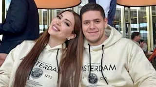 أول رد من نسرين طافش على شائعات طلاقها من زوجها
