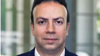 رامي أبو النجا: البنك المركزي ملتزم بدعم استقرار سوق الصرف