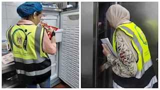 ضبط وإعدام كميات من الأغذية منتهية الصلاحية في مارينا الغردقة