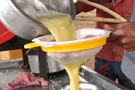 لمحبي عصير القصب- 3 علامات تدل على أنه مغشوش "فيديوجرافيك" 