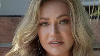 كيف احتفلت ليلى علوي بفوز مصر على نيوزيلندا في كأس العالم؟ 