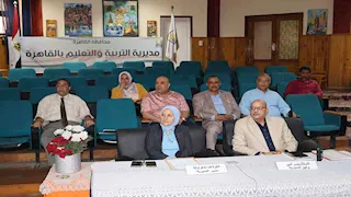 مديرة تعليم القاهرة تتابع امتحان اللغة الأجنبية الثانية من غرفة العمليات