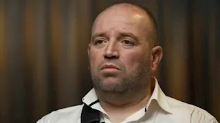 من بطل إلى متهم بالتعدي على والده.. ماذا حدث للسوري أحمد الأحمد في 6 أشهر؟