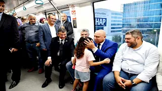  بالتزامن مع التشغيل الكامل.. كامل الوزير يتفقد محطات مونوريل شرق النيل  - (صور)