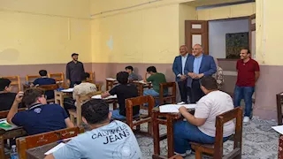  منع مصادر الضوضاء.. محافظ الإسكندرية يتفقد لجان الثانوية العامة – صور