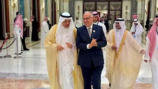وزير الري يصل جدة للمشاركة في أعمال أسبوع المياه السعودي الأول