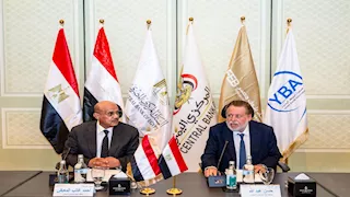 المركزي المصري يستضيف لقاءً مصرفيًا بين البنوك المصرية واليمنية لبحث التعاون