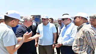 وزير الإنتاج الحربي يتابع مشروعات حياة كريمة بدمياط ويوجه بتسريع التنفيذ
