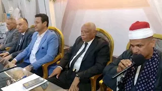 "حفار الطماطم" تحت الحصار.. حملة قومية لحماية المحصول في إسنا بالأقصر (صور)