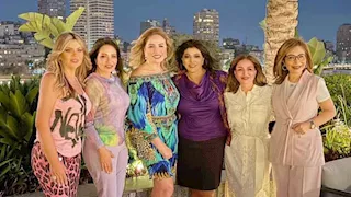 ليلى ولميس وإيناس وبوسي.. أبرز الحضور في عيد ميلاد هالة صدقي