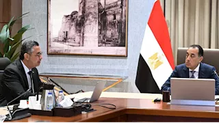 رئيس الوزراء يبحث مع وزير التموين مقترحات تطوير منظومة الدعم