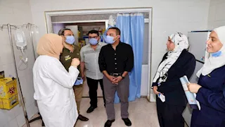 إحالة مدير إداري و75 موظفًا للتحقيق.. محافظ المنوفية يفاجئ مستشفى السادات