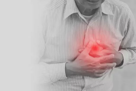 الفرق بين الذبحة الصدرية وجلطة الشريان التاجي.. طبيب يوضح