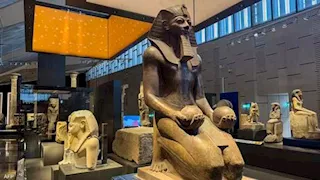 منصة دولية: المتحف المصري الكبير وأهرامات الجيزة يقودان طفرة السياحة الثقافية