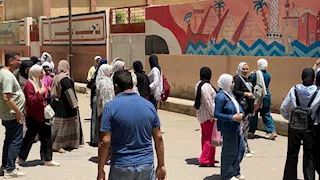 أسئلة سهلة.. سعادة بين طلاب الإعدادية بعد امتحان التربية الدينية بكفر الشيخ - صور 