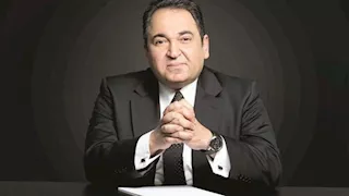 البيض بـ55 وتكلفته 110.. محمد علي خير: الإعلام والحكومة فشلا في مواجهة فساد "الطيبات"