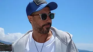 أحمد السعدني ينشر صورا له بعدسة مايان السيد.. والأخيرة تعلق - صور 