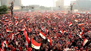  "عدسة يونيو" توثق أحداث 30 يونيو بعدسات المصورين الصحفيين