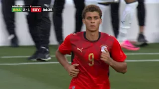 5 صور للظهور الأول لحمزة عبدالكريم مع منتخب مصر