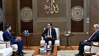 مدبولي يبحث مع مجموعة موانئ دبي العالمية التوسع في استثمارات قناة السويس