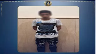 سائق توك توك يعتدي على سيدة ويحطم سيارتها.. والداخلية تتحرك