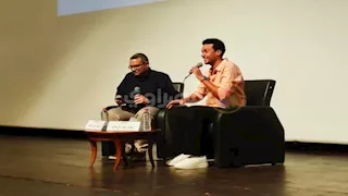 من مكتبة الإسكندرية.. أحمد عبد الوهاب يكشف أسرار نجاح "ورد على فل وياسمين" (صور)