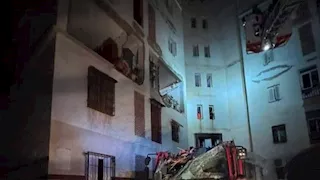 إصابة 23 شخصا في حريق وانفجار داخل عمارة سكنية بالجزائر- صور