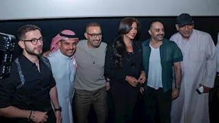 ياسمين عبدالعزيز وأحمد السقا يحتفلان بالعرض الخاص لفيلم "خلي بالك من نفسك" في الكويت 