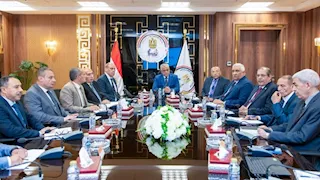 وزير الإنتاج الحربي يتابع خطط تطوير شركات إنتاج الذخائر