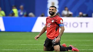 رئيس بشكتاش يكشف تطورات صفقة محمد صلاح: قدمنا العرض النهائي وننتظر الرد