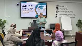 تدريب 34 ألفًا من العاملين بالقطاع الصحي لدعم التأمين الصحي الشامل
