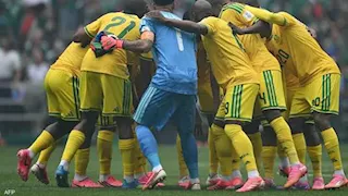 ما سر ارتداء لاعبي كرة القدم أحذية وردية في كأس العالم 2026؟