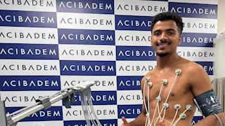بالصور.. حسام عبد المجيد يجتاز الكشف الطبي للانضمام إلى لودوجوريتس البلغاري