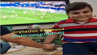 أب يصنع ملعباً لابنه الكفيف لمتابعة الأرجنتين في كأس العالم 2026