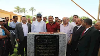 بتكلفة 52.5 مليون جنيه.. وضع حجر أساس كوبري بني مهدي في المنيا (صور)