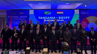 7 مستثمرين مصريين يوقعون اتفاقيات لإنشاء مصانع بمدينة السويدي في تنزانيا