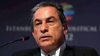 أبرز منتقدي الاحتلال.. من هو الصحفي الإسرائيلي الذي أثار الجدل بظهوره على "القاهرة والناس"