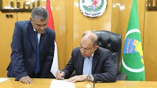 بحد أدنى 270 درجة.. محافظ المنيا يعتمد تنسيق القبول بمدارس التمريض 