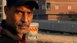 قرار من النيابة وفرصة عمل.. تطورات جديدة في واقعة "عامل الخردة" بدمياط