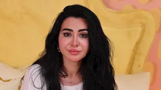 ميرهان حسين تشوق جمهورها لأغنية "تؤتؤ" وتنشر صورًا من الكواليس