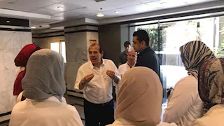 مكافآت وتحقيقات.. تفاصيل جولة نائب وزير الصحة على مستشفيات الدقهلية