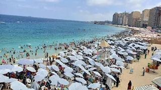 الرطوبة تتجاوز 80% بالقاهرة.. الأرصاد: ارتفاع بالحرارة أعلى من المعدل الطبيعي بدرجتين